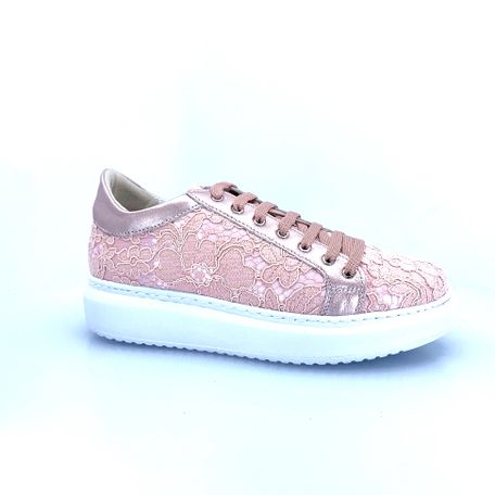 LOREN SCARPA SPORTIVA CON LACCI ART C3943