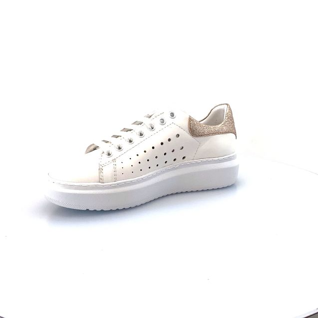 scarpa-sportiva-donna-con-lacci-art-fellon-forata-19468