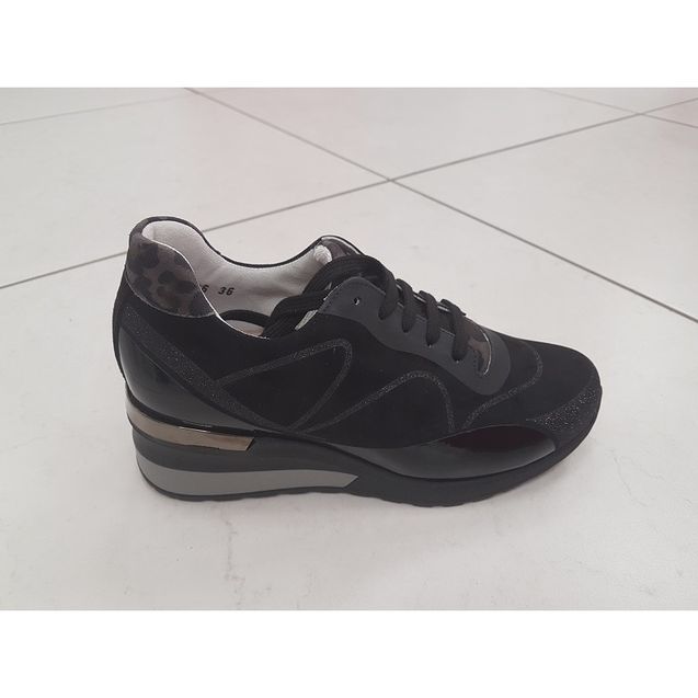 loren-scarpa-donna-con-lacci-art-a1070-16804