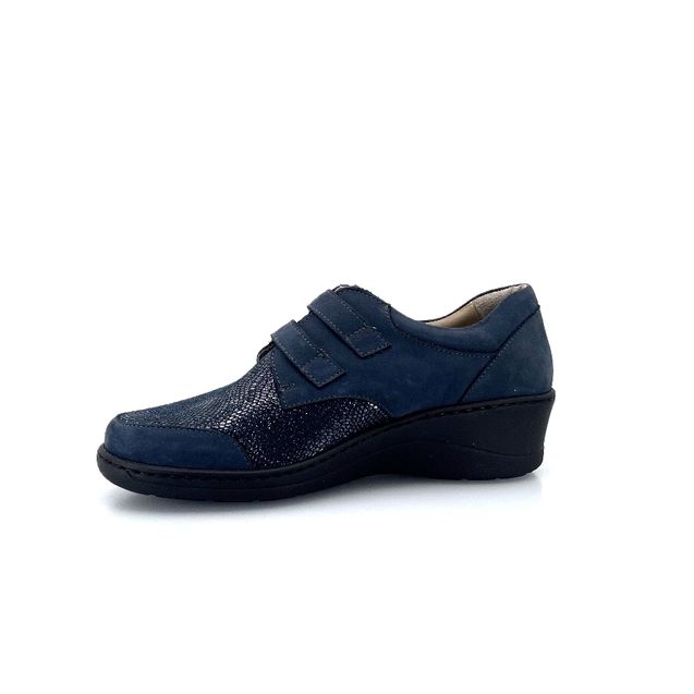 duna-scarpa-donna-con-doppio-strec-art-dot-dm52-nola-23573