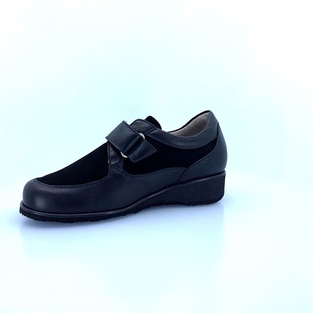 tomasi-scarpa-donna-con-strech-art-tamara-17877