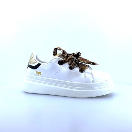 SCARPA SPORTIVA CON LACCI ART. MCD901