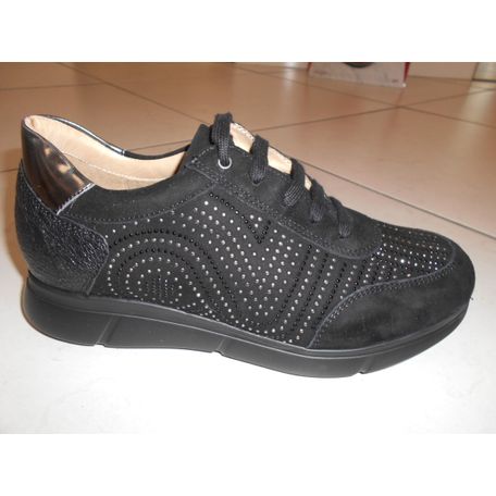LOREN SCARPA DONNA SPORTIVA CON LACCI C3820