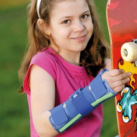 TUTORE PEDIATRICO SEMPLICE LUNGO PER POLSO FGP DTX04K