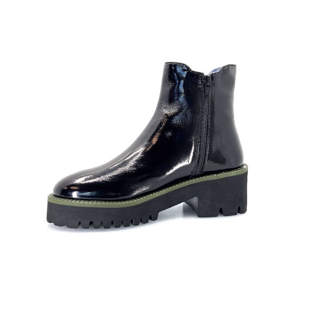 pregunta-tronchetto-donna-con-zip-art-2324001-21514