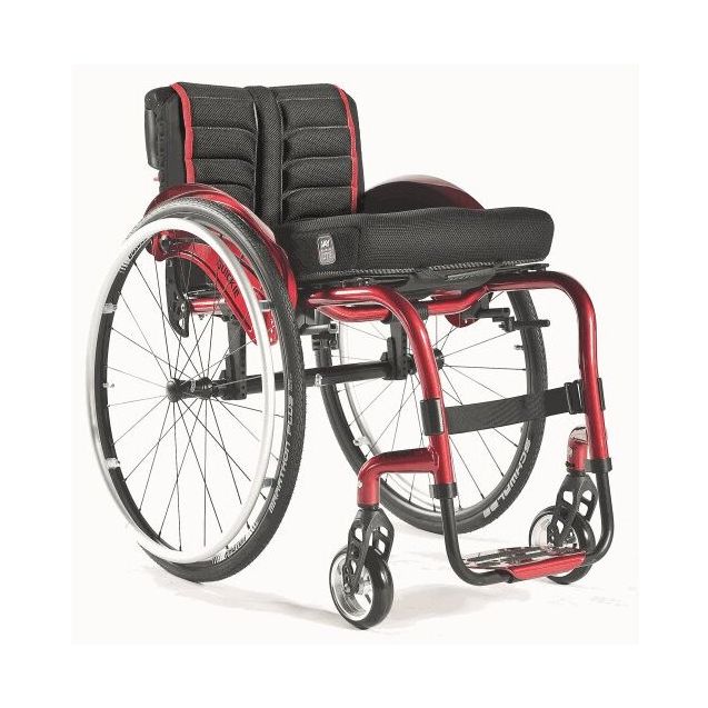 carrozzina-superleggera-quickie-argon-argon
