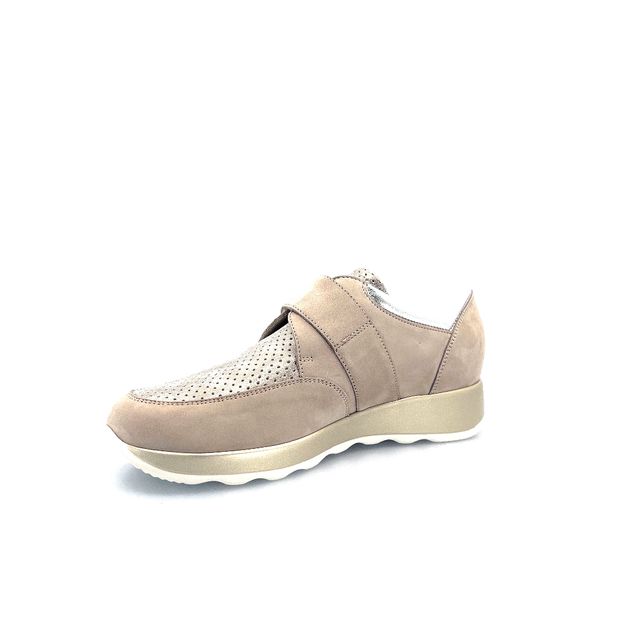 tomasi-scarpa-donna-con-strec-art-caterina-20644