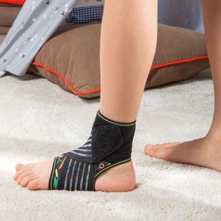 CAVIGLIERA BENDAGGIO A 8 PEDIATRICA KIDZ FGP