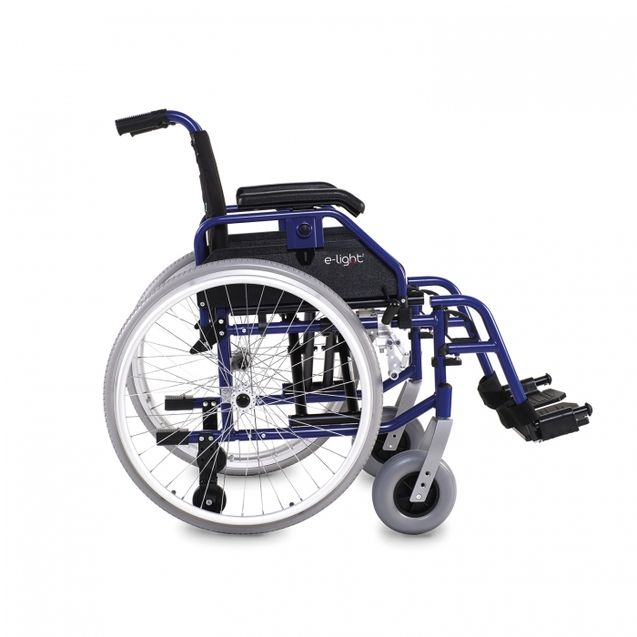 carrozzina-pieghevole-in-alluminio-ad-autospinta-e-light2-19220