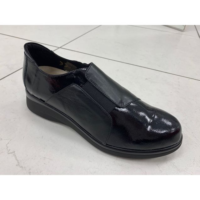 tomasi-scarpa-donna-con-elastico-laterale-art-adelaide-16884