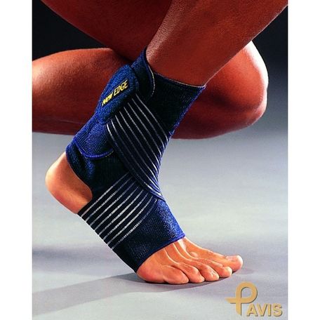 CAVIGLIERA ELASTICA CON BENDAGGIO A 8